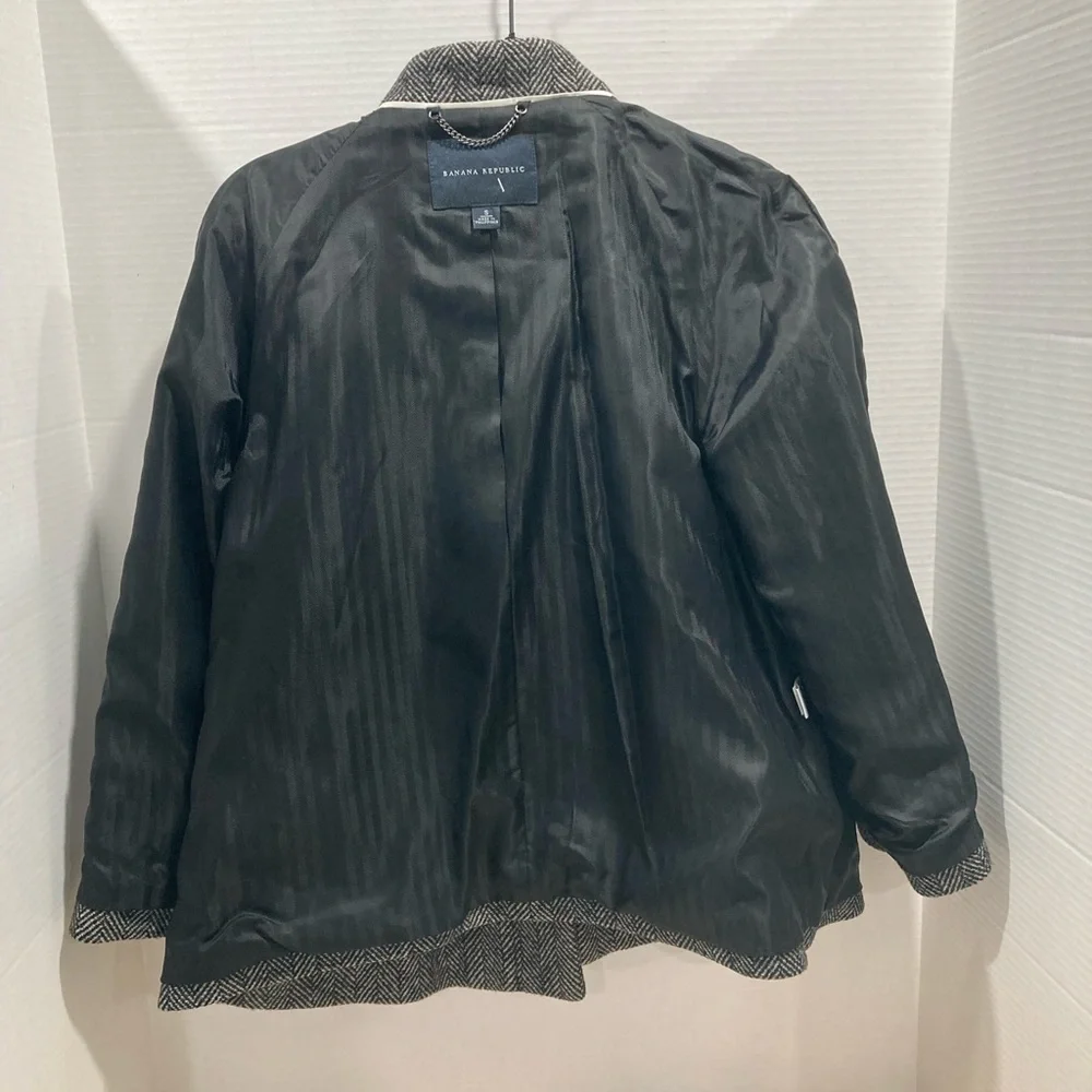 Banana Republic 
S black/ cream - Picture 10 of 10